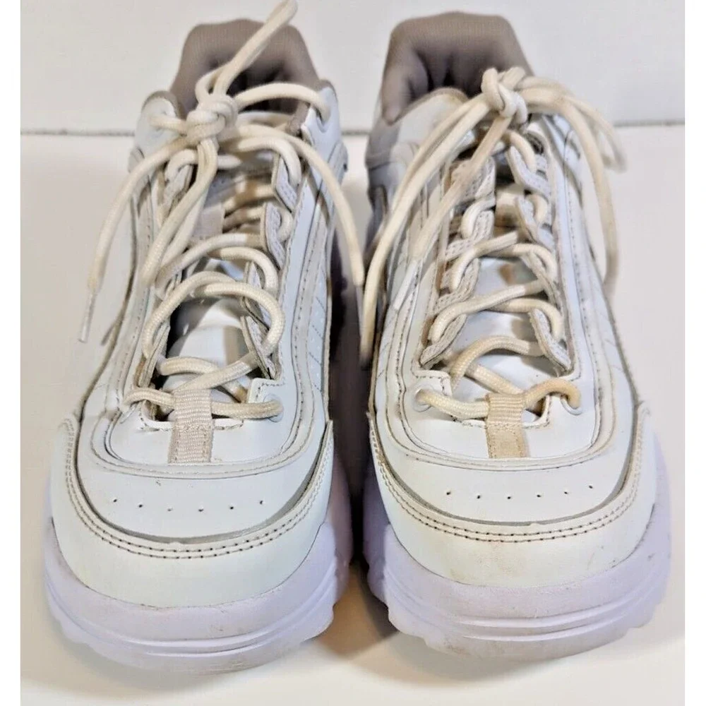 AVIA WHITE ATHLETIC MEMORY FOAM WALKING COMFORT‎ LADIES 8 SHOES
